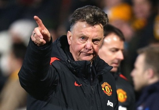 BLV Quang Huy: 'Van Gaal dien ro khong co gioi han' hinh anh