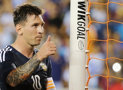 Messi lap cu dup, Argentina dai thang Bolivia 7-0 hinh anh