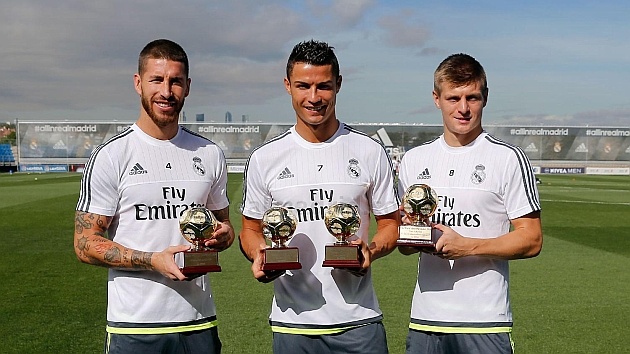 Ronaldo, Kroos nhan danh hieu ca nhan truoc vong 3 La Liga hinh anh