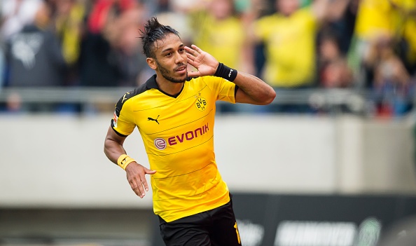 Dortmund noi dai mach thang sau cu nguoc dong truoc Hannover hinh anh