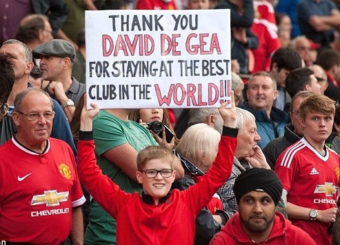 Diem tin 13/9: Fan MU cam on De Gea hinh anh