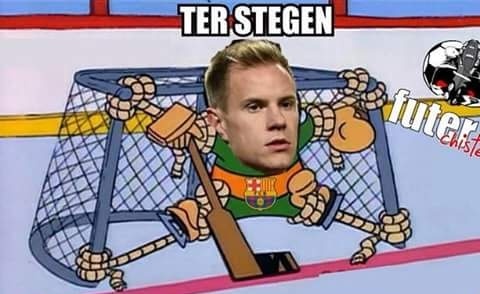 Anh vui thu mon Ter Stegen bi troi vi thuong roi khung thanh hinh anh