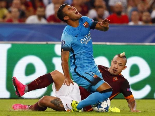 Diem tin 18/9: Tien ve Barca nghi het mua sau cu tac bong hinh anh