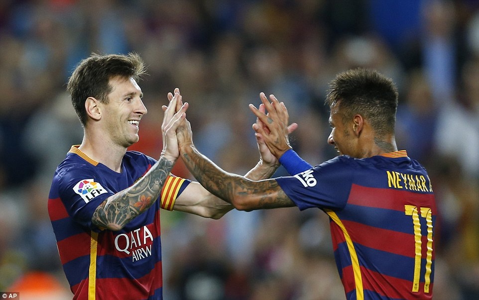 Messi lap cu dup giup Barca doi lai ngoi dau tu Real hinh anh