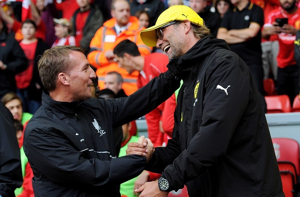 Juergen Klopp ky hop dong 3 nam voi Liverpool? hinh anh