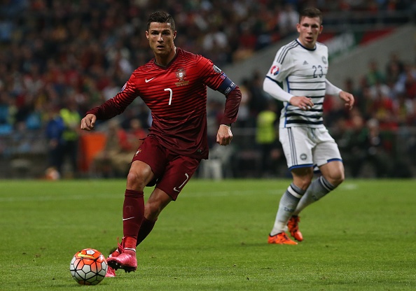 Ket qua, lich thi dau va xem bong da truc tiep ngay 12/10 hinh anh