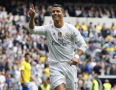 Ronaldo bien Las Palmas thanh nan nhan thu 30 tai La Liga hinh anh