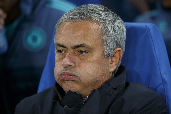 Mourinho: ‘Chelsea thang vi nhung dua tre bi bat nat’ hinh anh