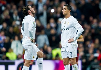 Ronaldo va Bale, ai choi te hon o sieu kinh dien? hinh anh