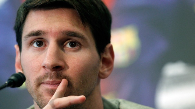 Messi chia se ve chan thuong, gia dinh va Ronaldo hinh anh