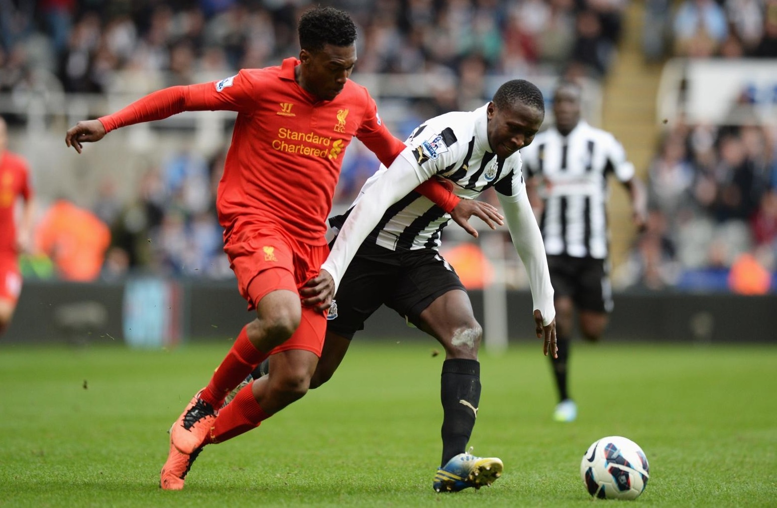 Lich thi dau ngay 6/12: Tam diem tran Liverpool vs Newcastle hinh anh