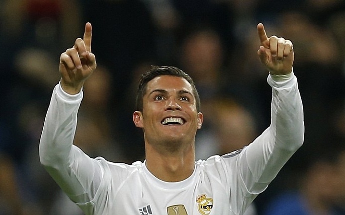 Ghi 4 ban trong 19 phut, Ronaldo giup Real dai thang 8-0 hinh anh