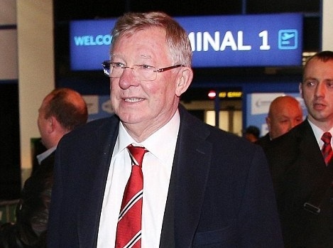 Sir Alex cung dan sao MU lang le tro ve tu Champions League hinh anh