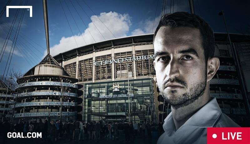 Phong vien Sam Lee tin MU chua sa thai Van Gaal hinh anh