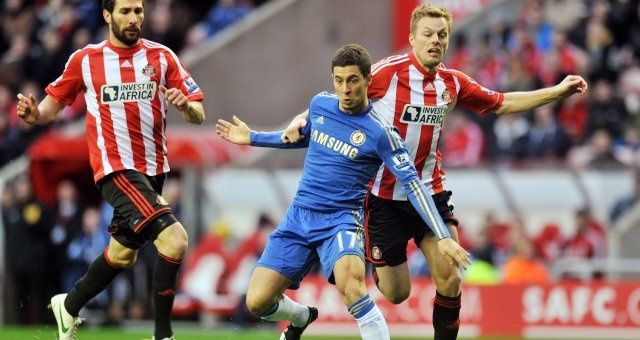 Lich thi dau ngay 19/12: Tam diem tran Chelsea vs Sunderland hinh anh