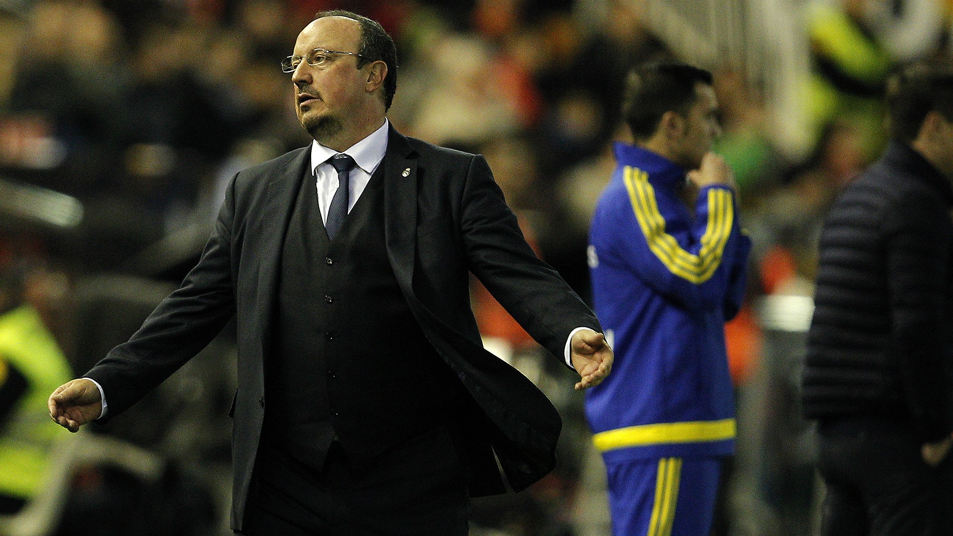 Tuong lai cua Benitez phu thuoc vao Isco va James hinh anh