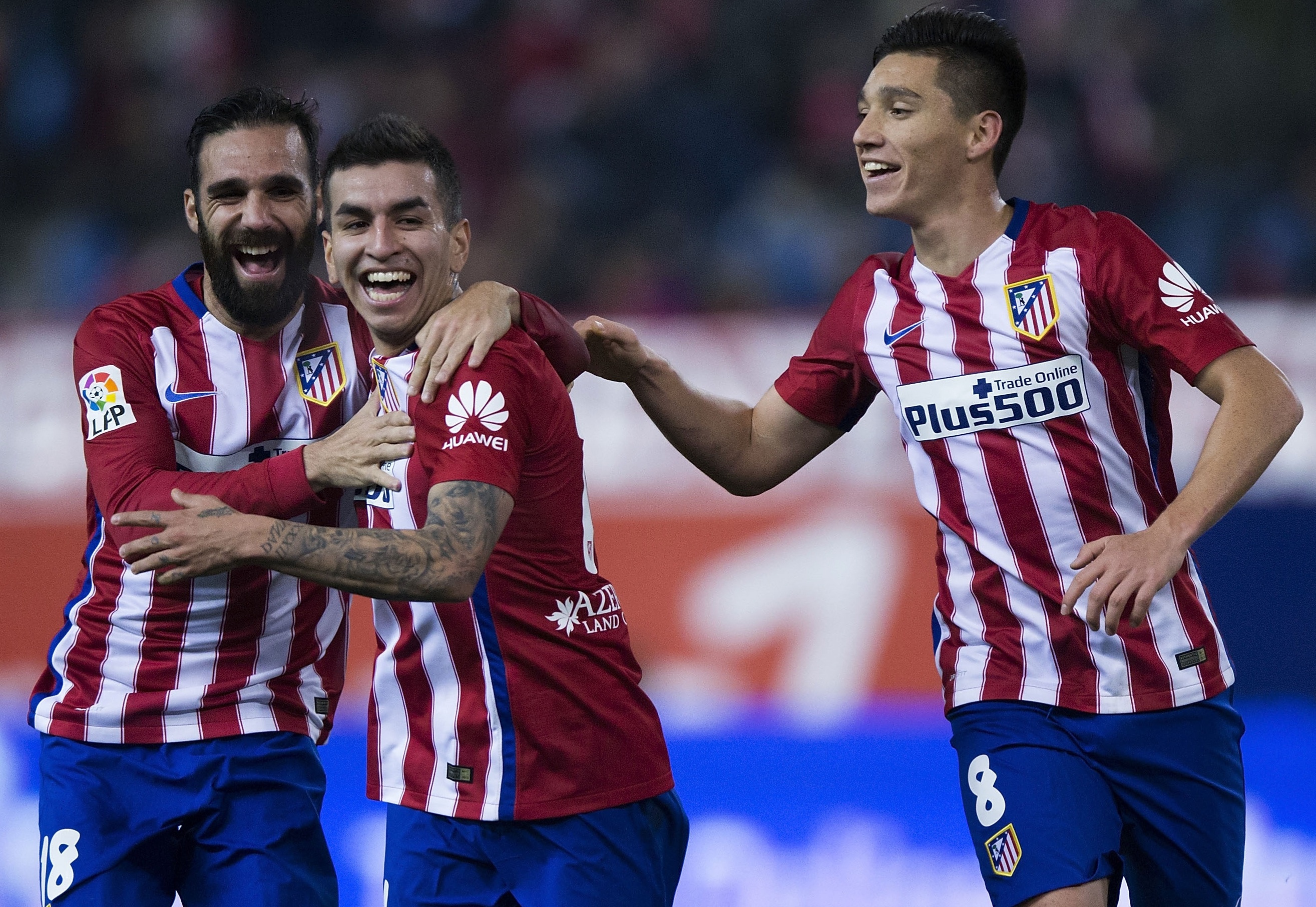 Atletico bao ve ngoi dau sau tran thang Las Palmas 3-0 hinh anh