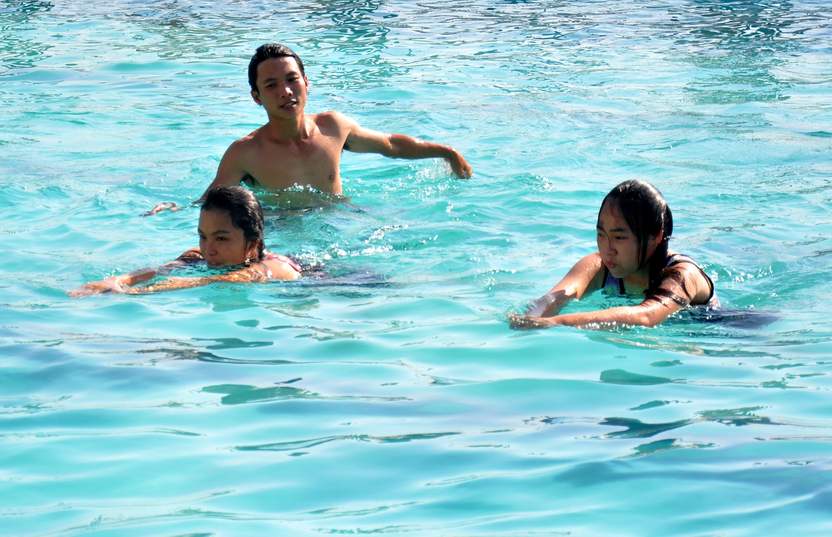 'Ngoi truong doc nhat' o Quang Ngai dua mon boi vao day cho hoc sinh hinh anh