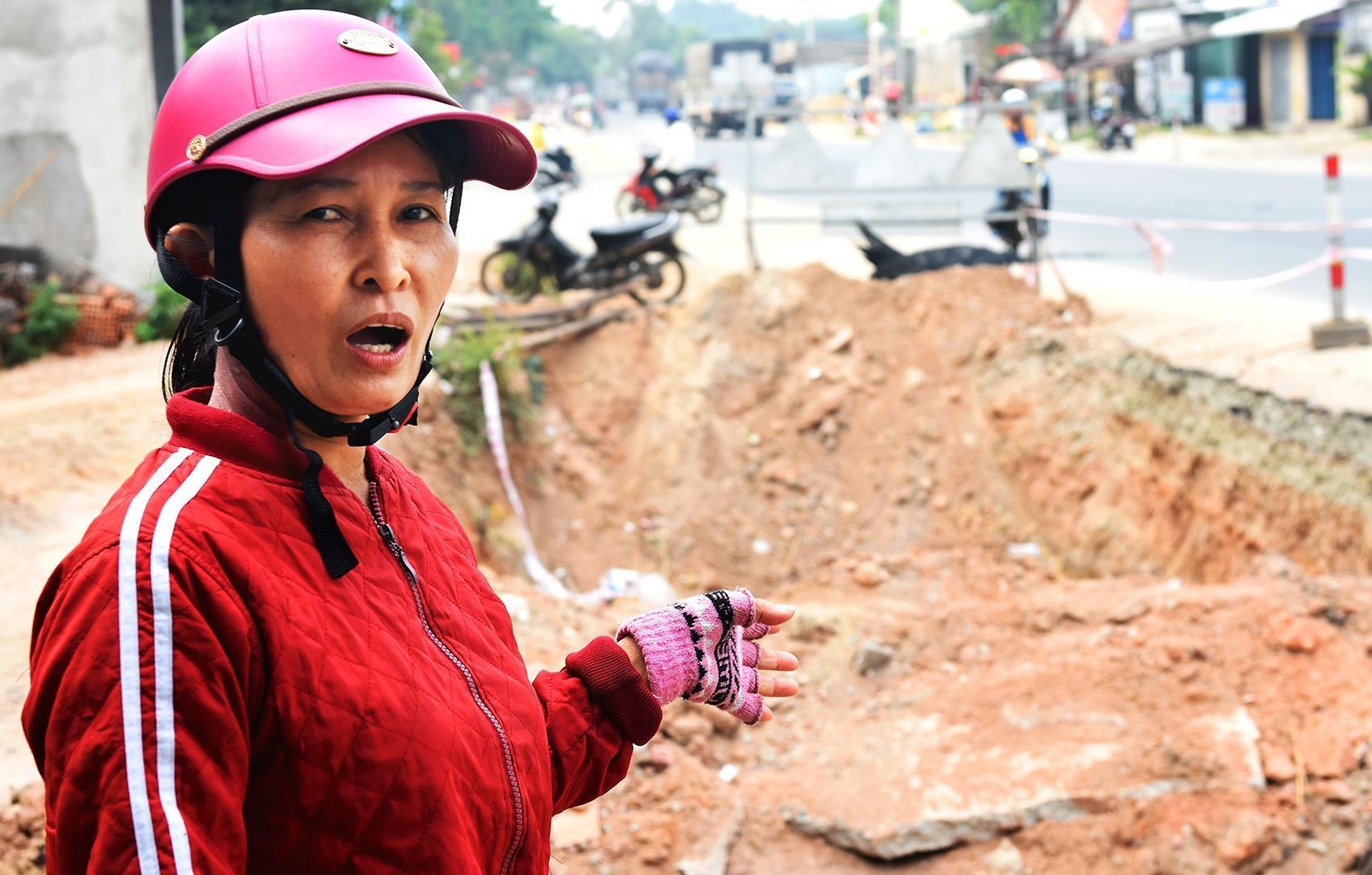 Dan Quang Ngai khon kho vi 'ho tu than' ven quoc lo 1 hinh anh