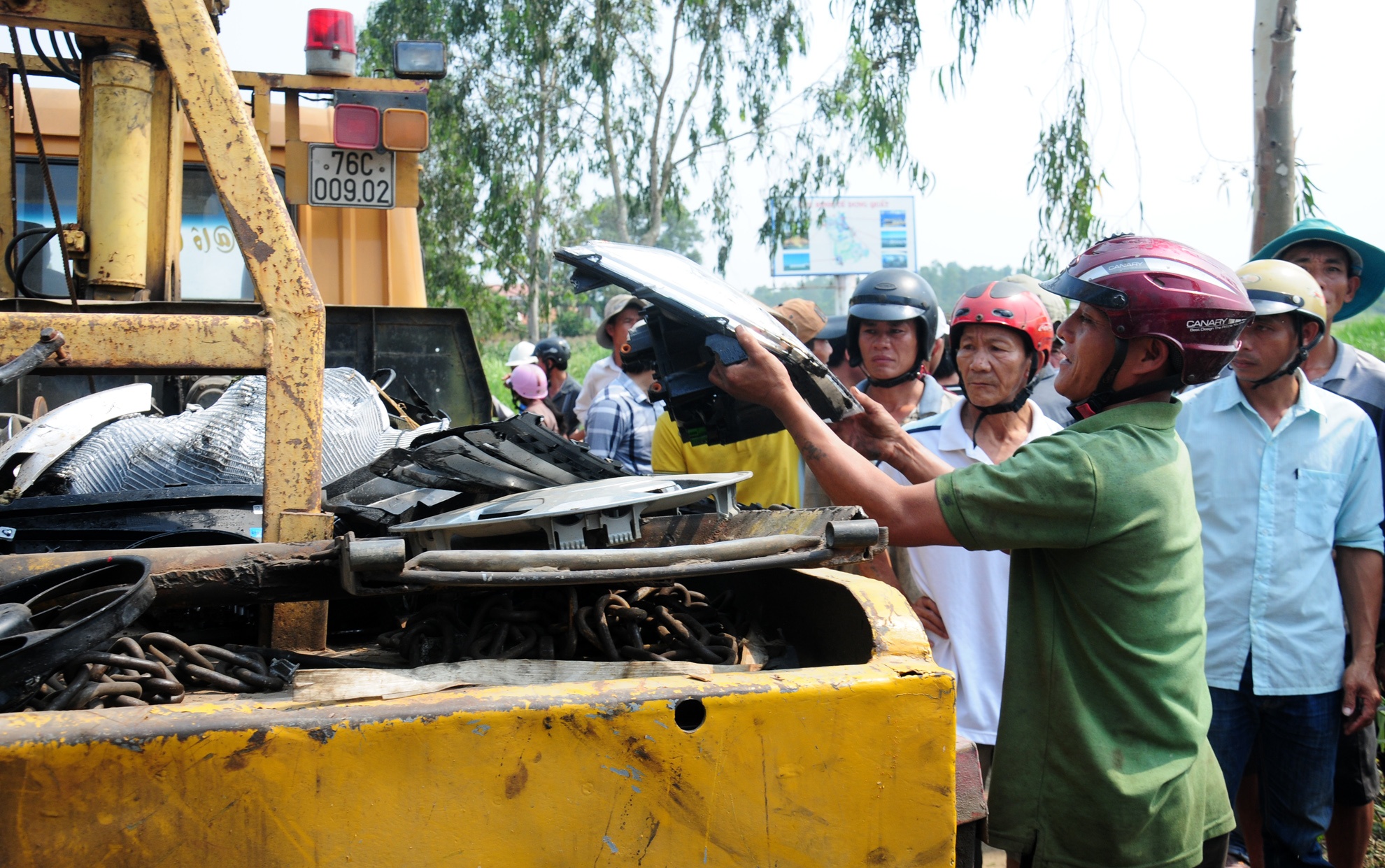 TAI NAN XE KHACH O QUANG NGAI anh 5