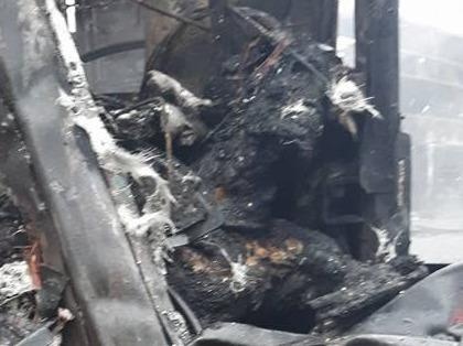 Tai nan tham khoc: Nhieu thi the chay den hinh anh