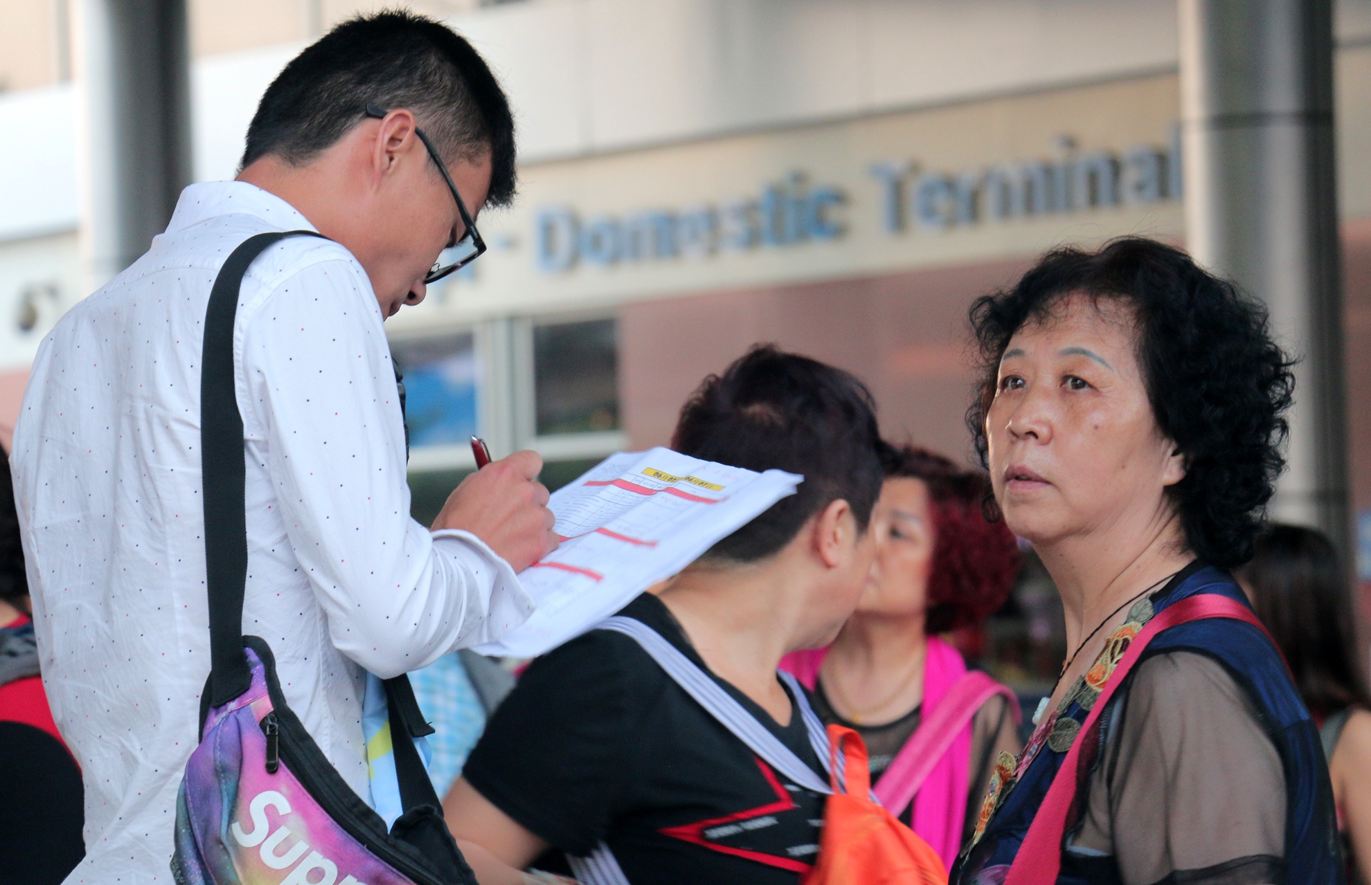 khach trung quoc den nha trang anh 8