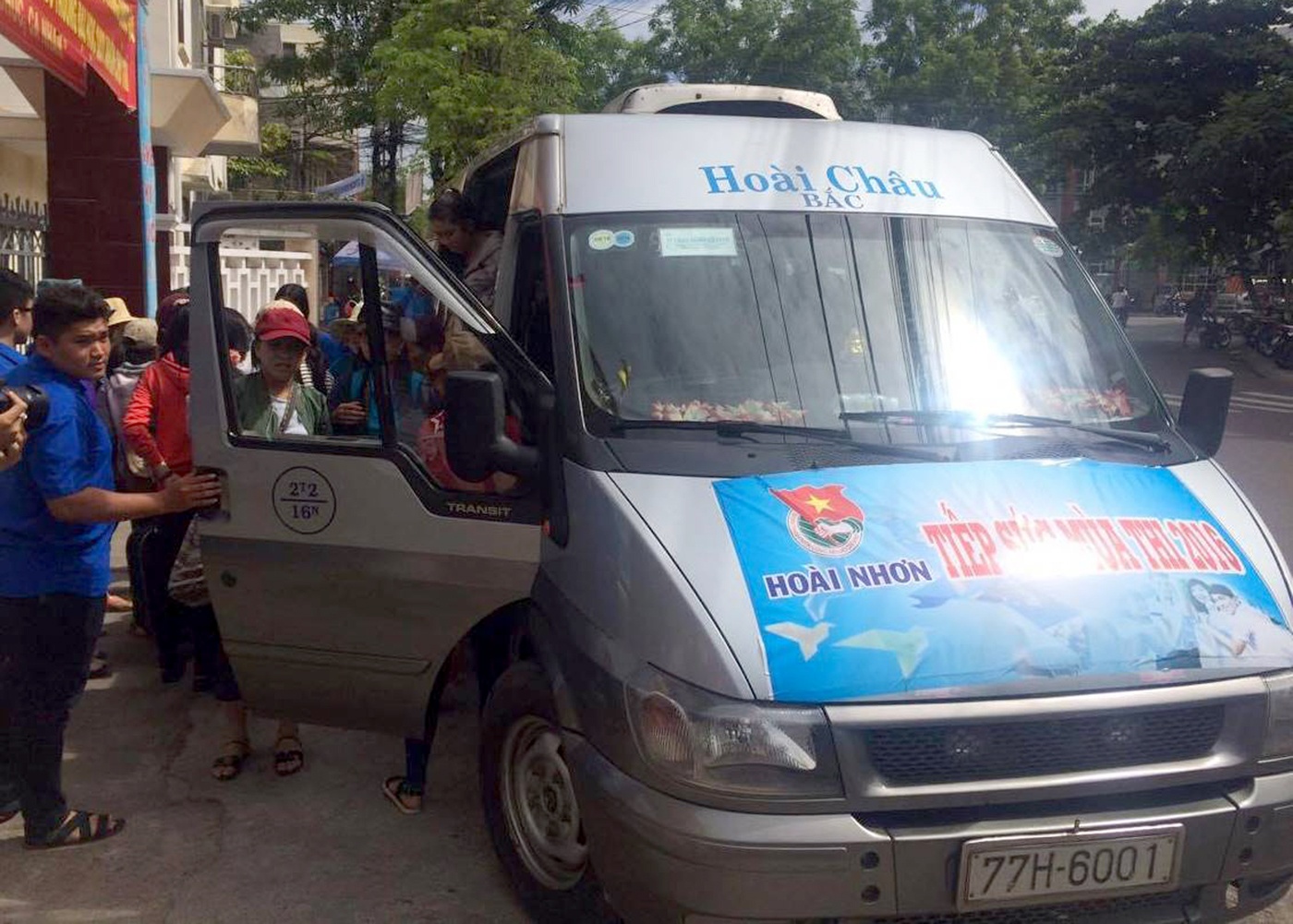 Cơm miễn phí ảnh 2 Com mien phi anh 2