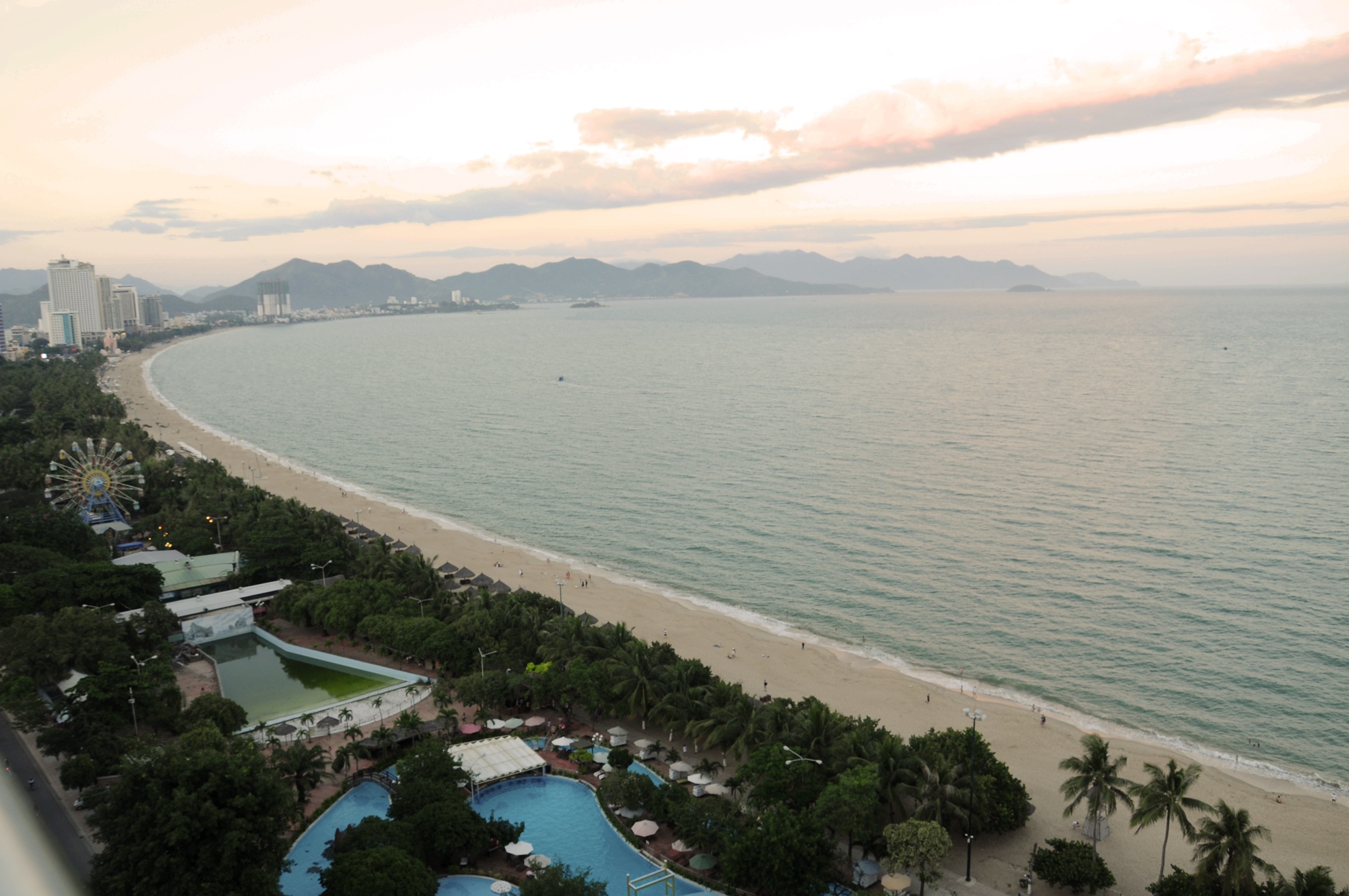 Eo bien quyen ru mien Trung anh 5