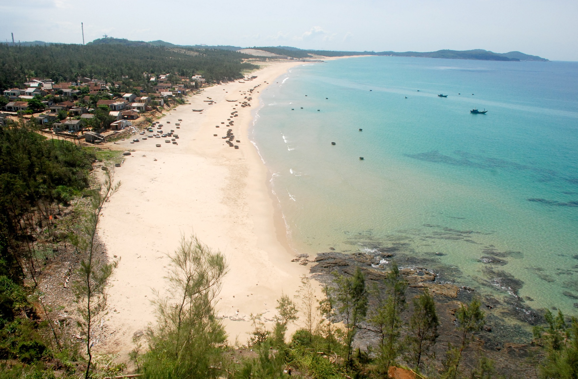 Eo bien quyen ru mien Trung anh 6