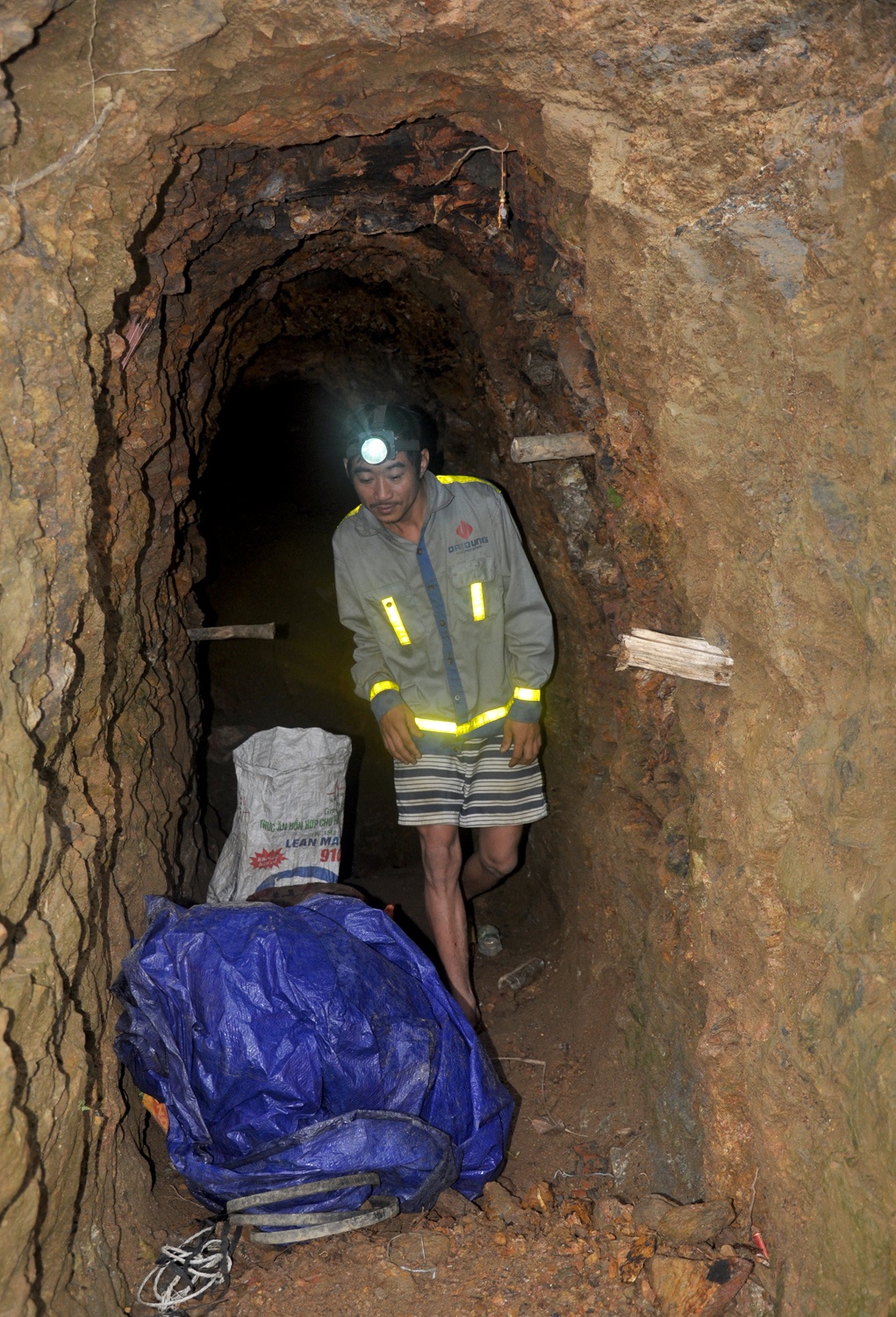 Cuoc chien voi vang tac anh 7