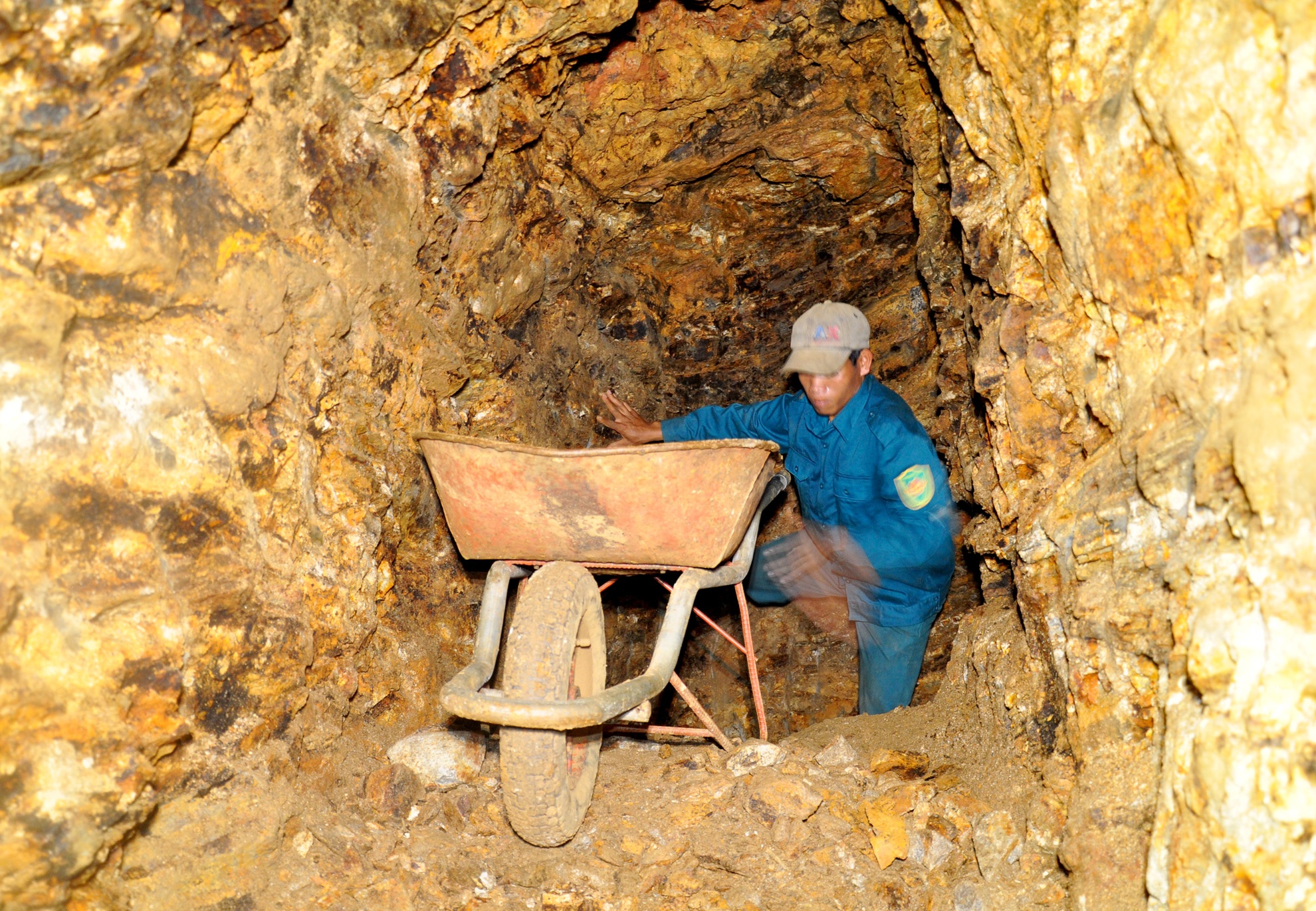 Cuoc chien voi vang tac anh 8