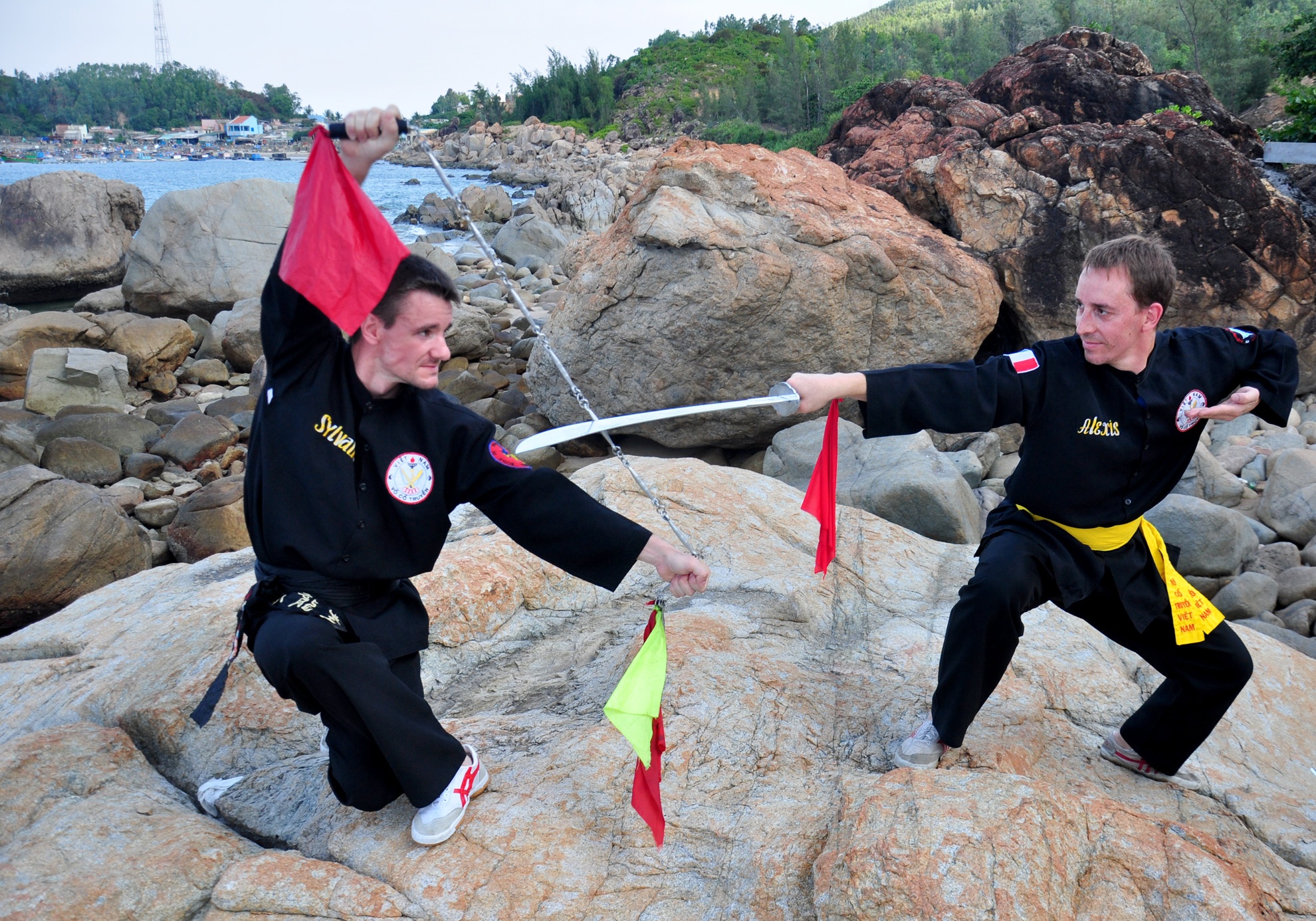 Mien dat vo Binh Dinh me hoac du khach anh 13