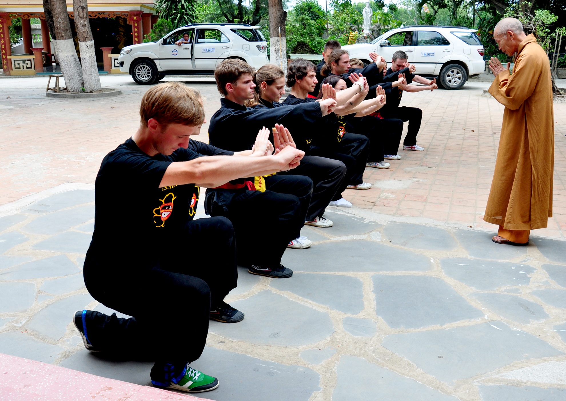 Mien dat vo Binh Dinh hap dan du khach quoc te hinh anh