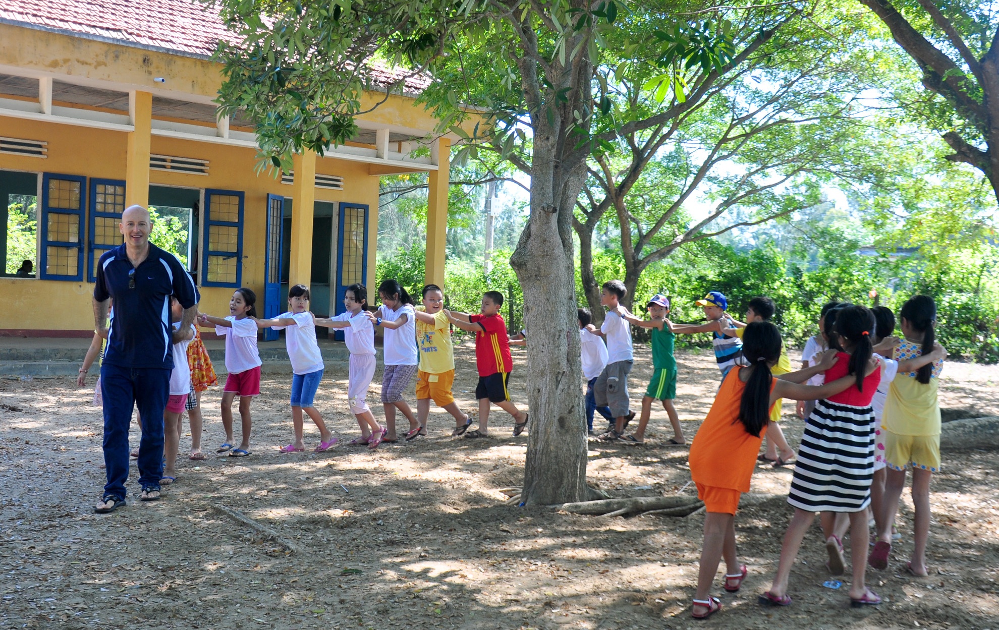 Chang Tay day tieng Anh mien phi anh 6