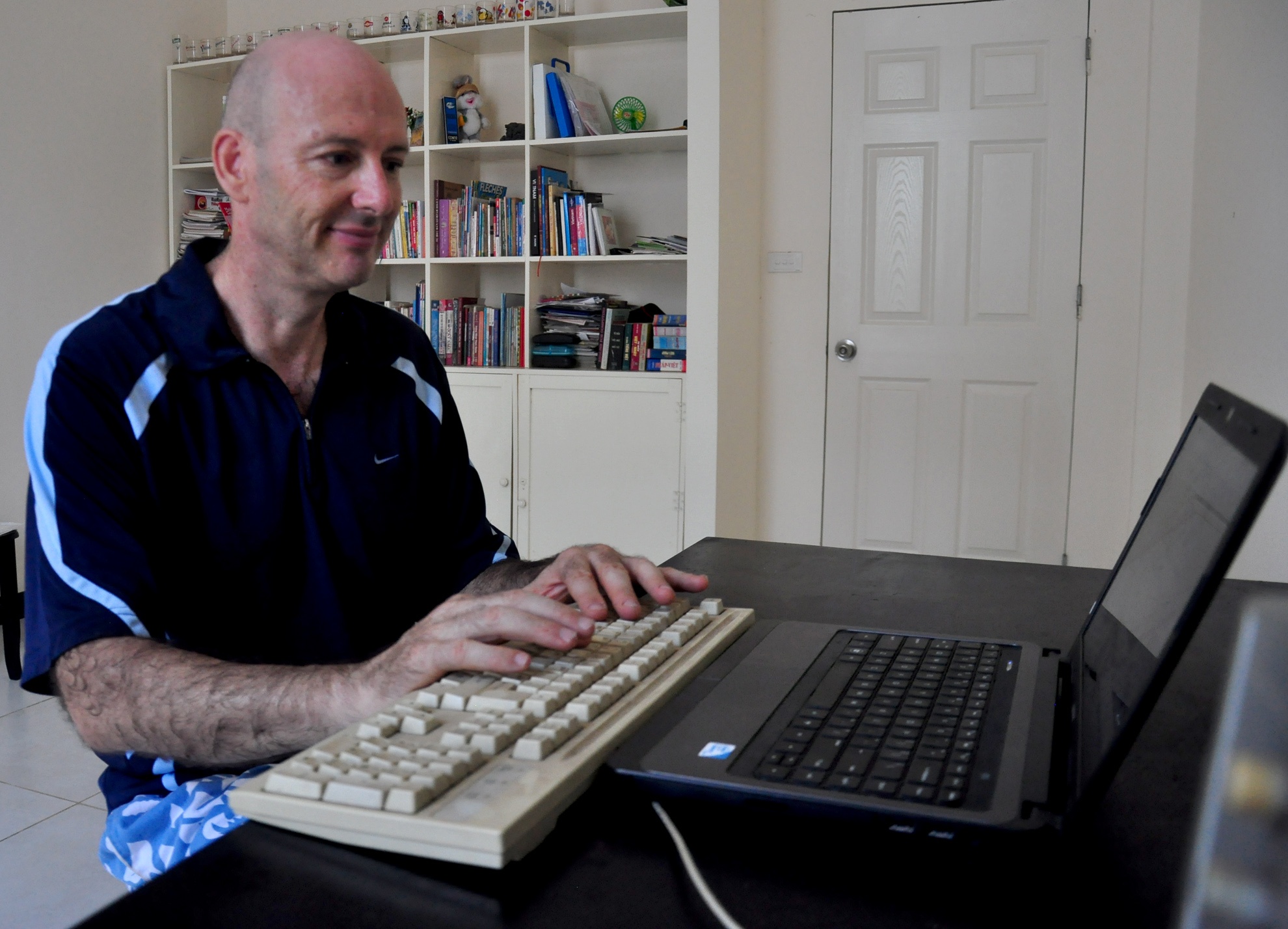 Chang Tay day tieng Anh mien phi anh 8