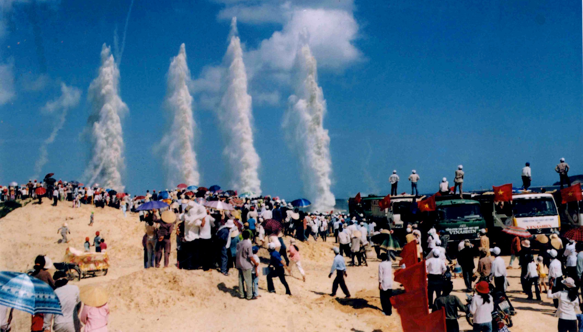 Dung Quat phat trien dot pha sau 20 nam anh 4