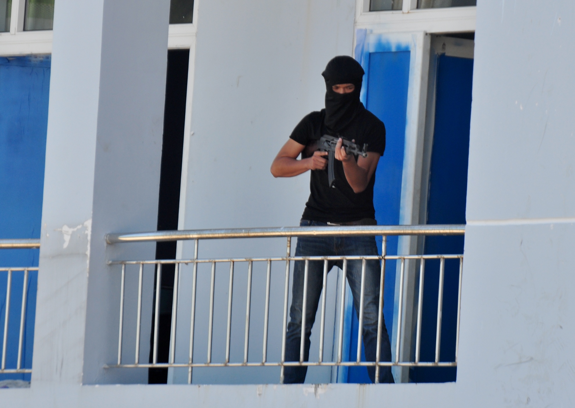 Dien tap chong khung bo anh 3