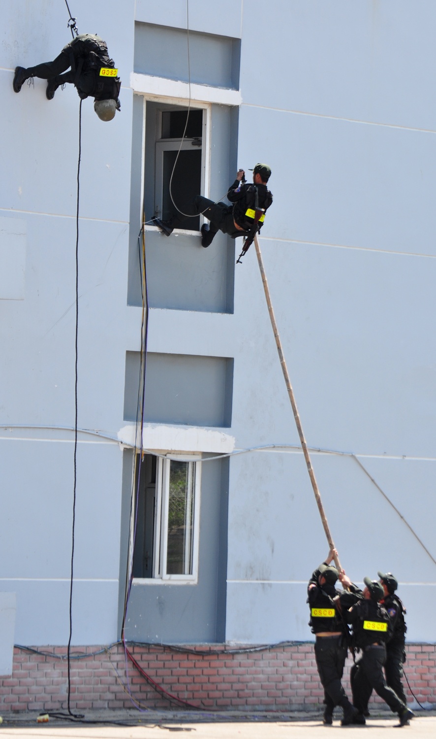 Dien tap chong khung bo anh 6