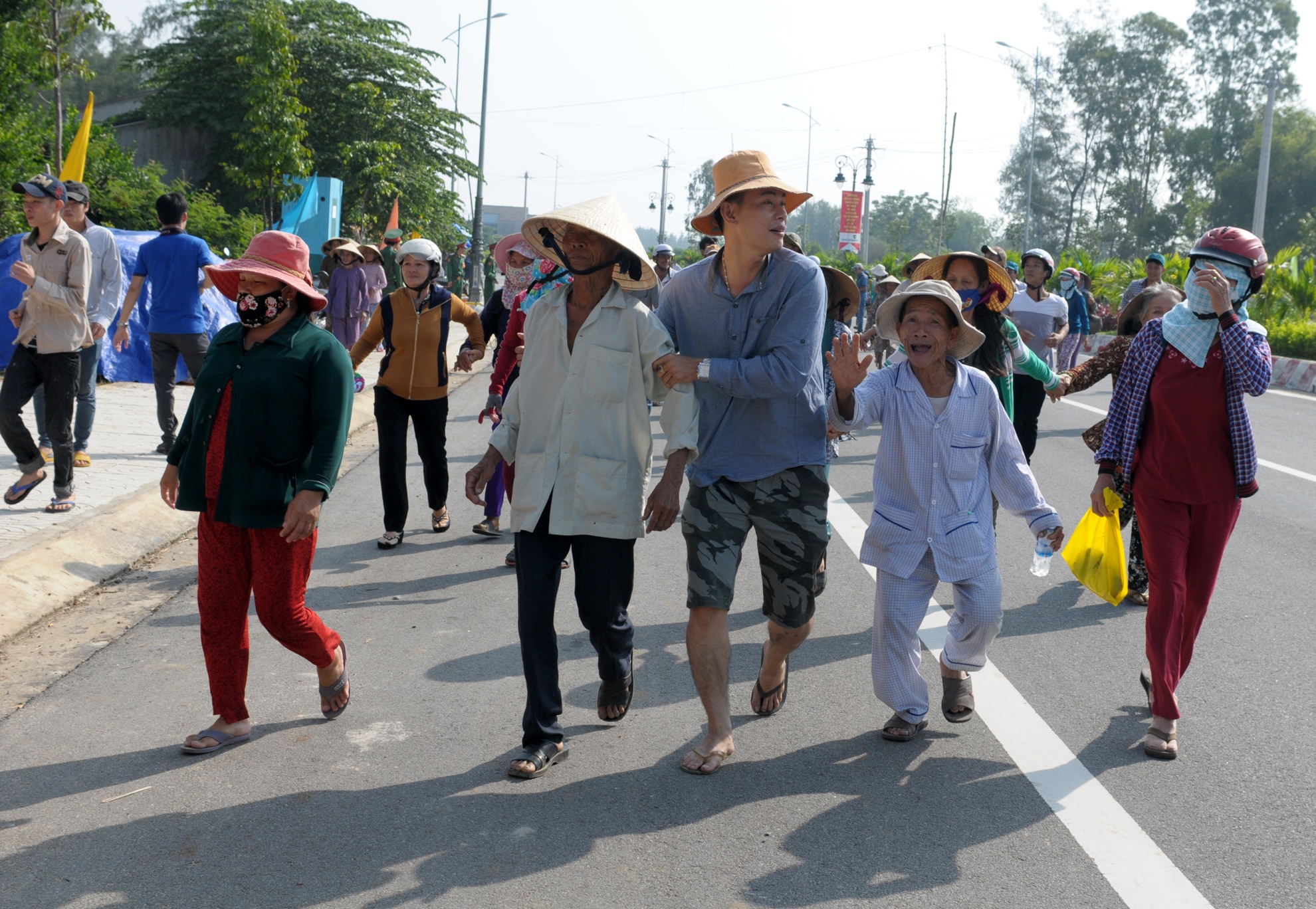 Dien tap ung pho song than anh 4