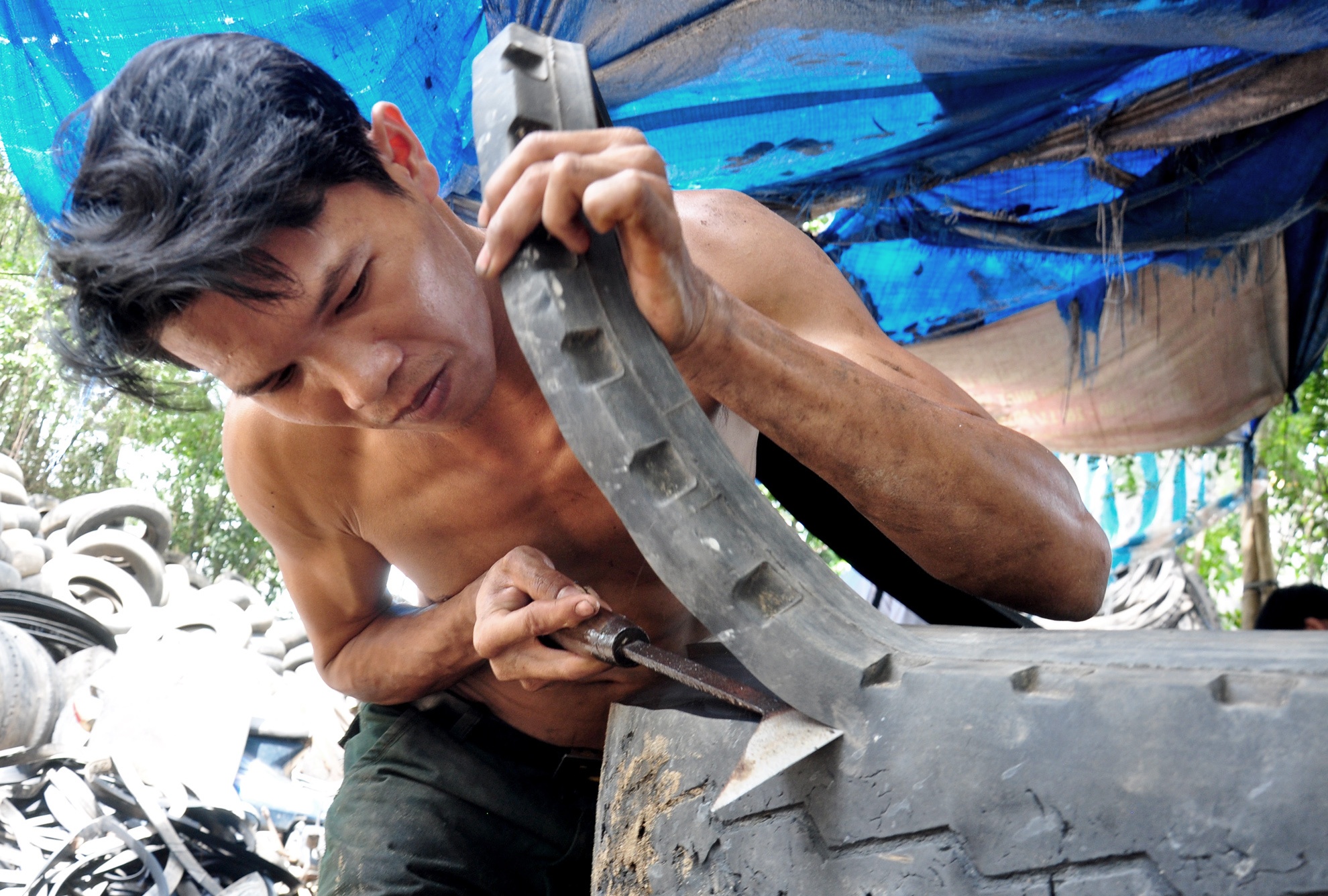 Nhung nguoi mo lop oto hinh anh