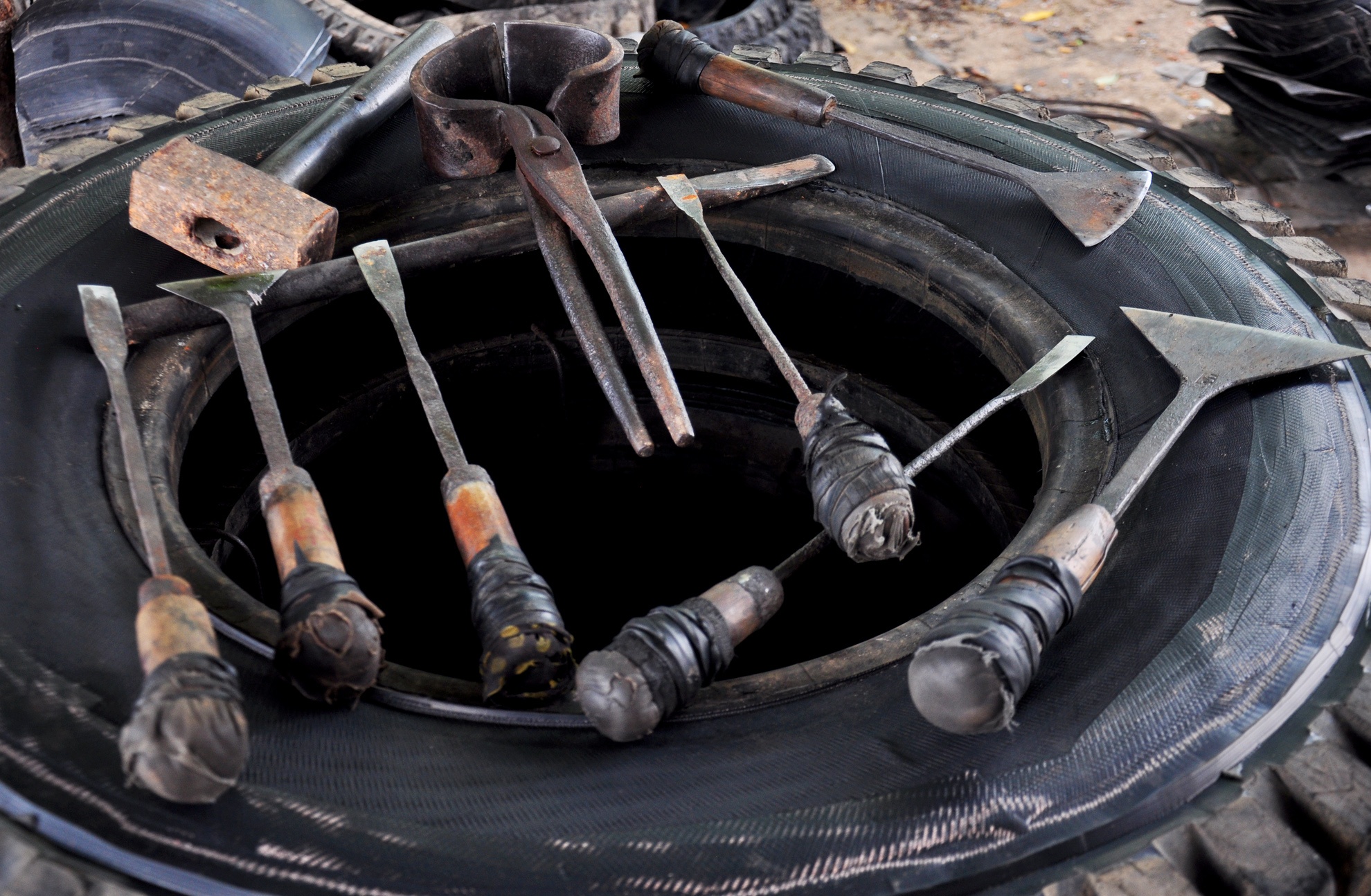 Lang xe thit lop xe anh 7