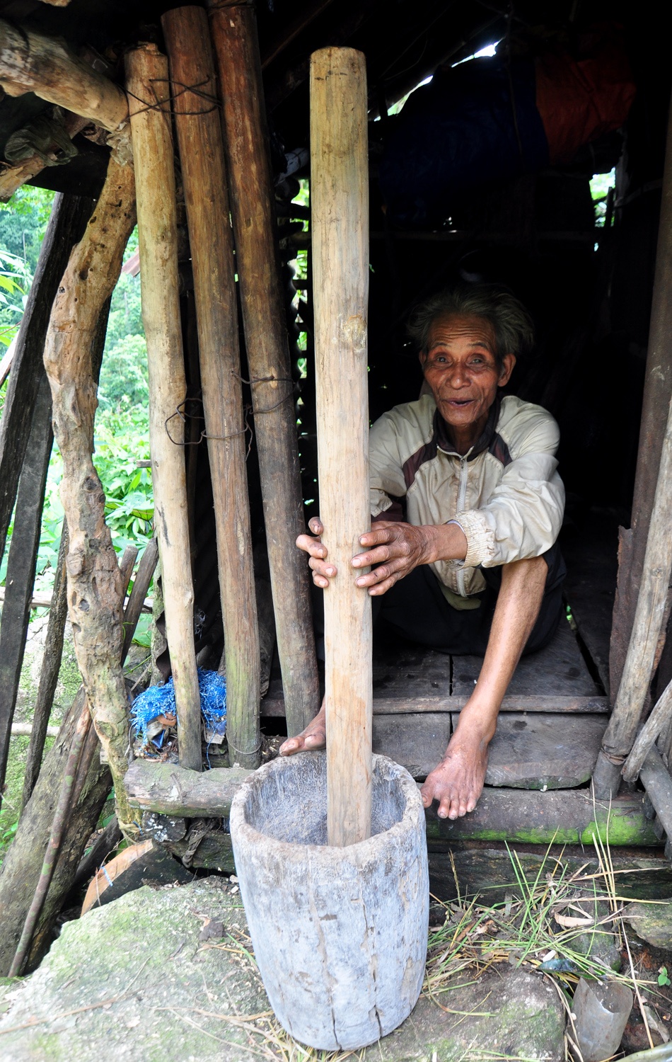 39 nam song giua rung sau anh 7