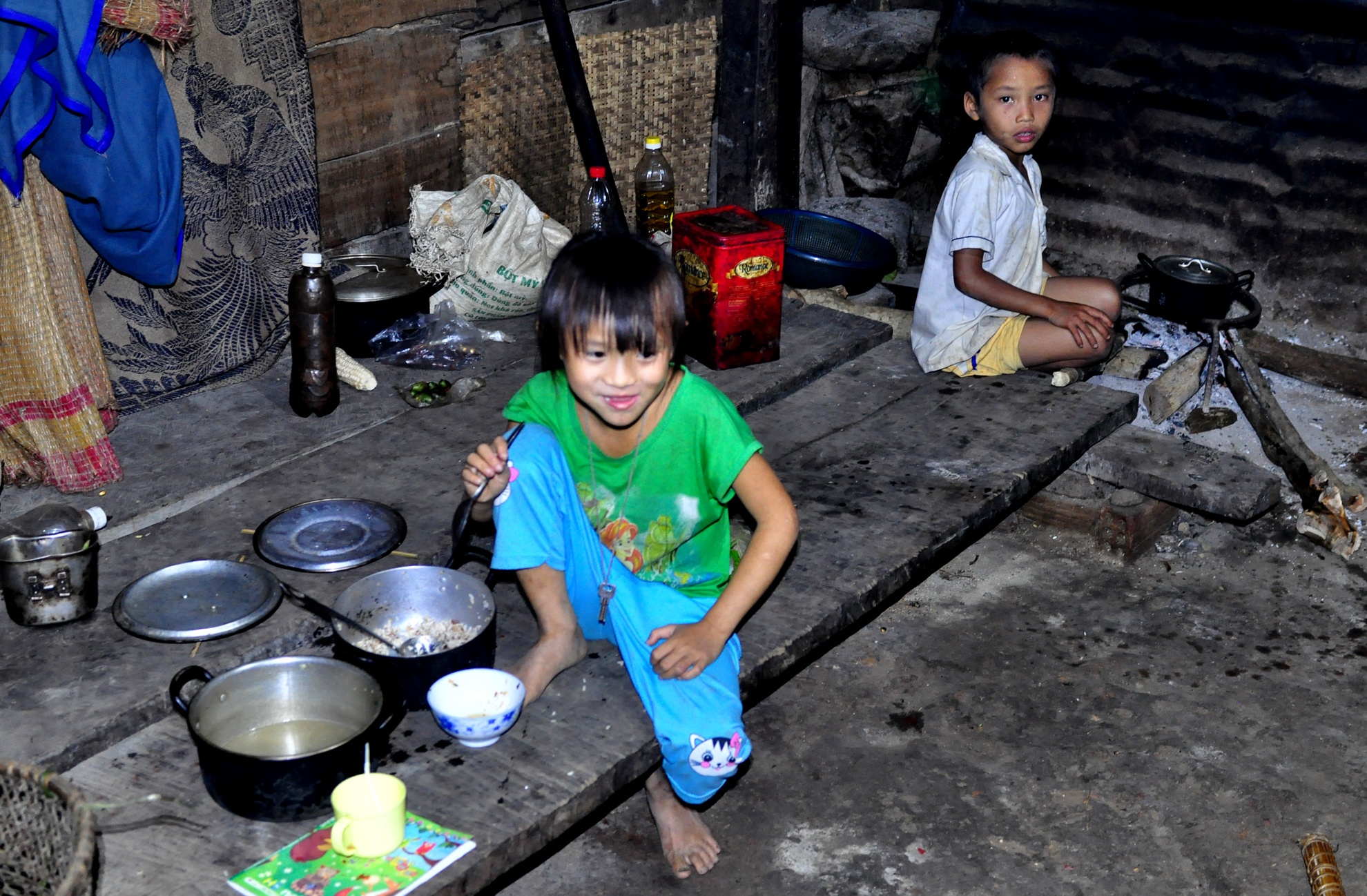 Lang biet lap o Ca Dam anh 12