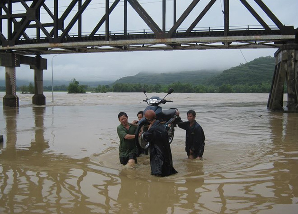 Phó chủ tịch huyện mất tích ảnh 2 Pho chu tich huyen mat tich anh 2