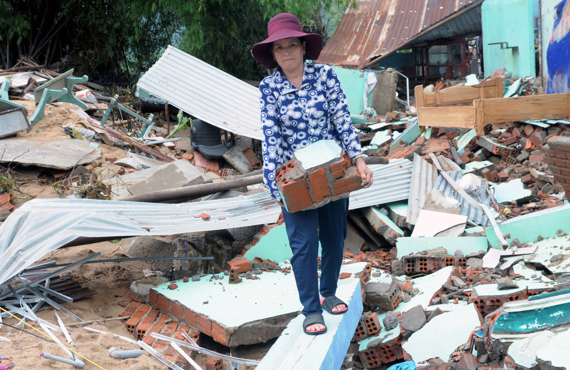 Tan hoang vung ron lu anh 3