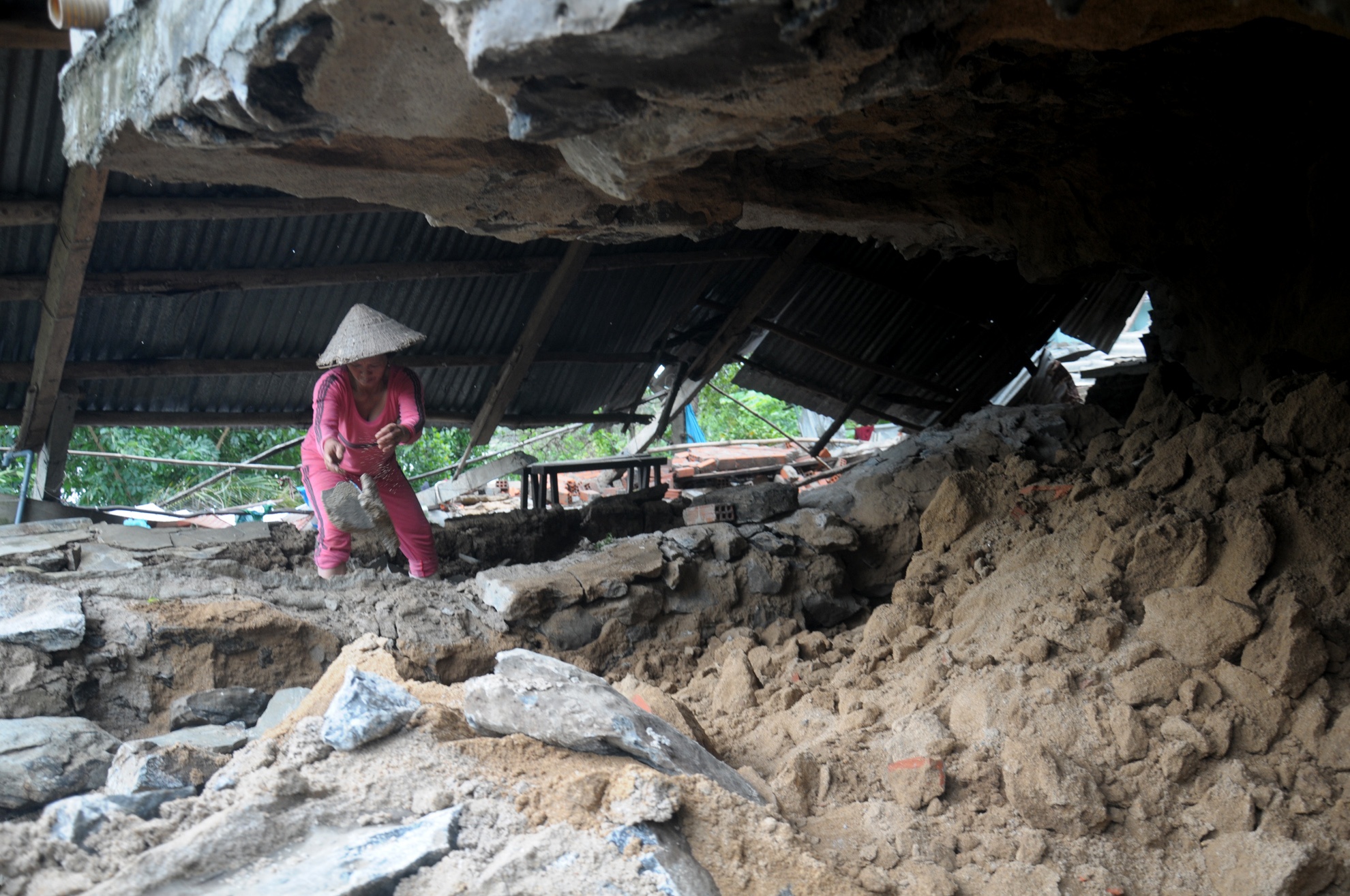 Quoc lo hong sau mua lu anh 9