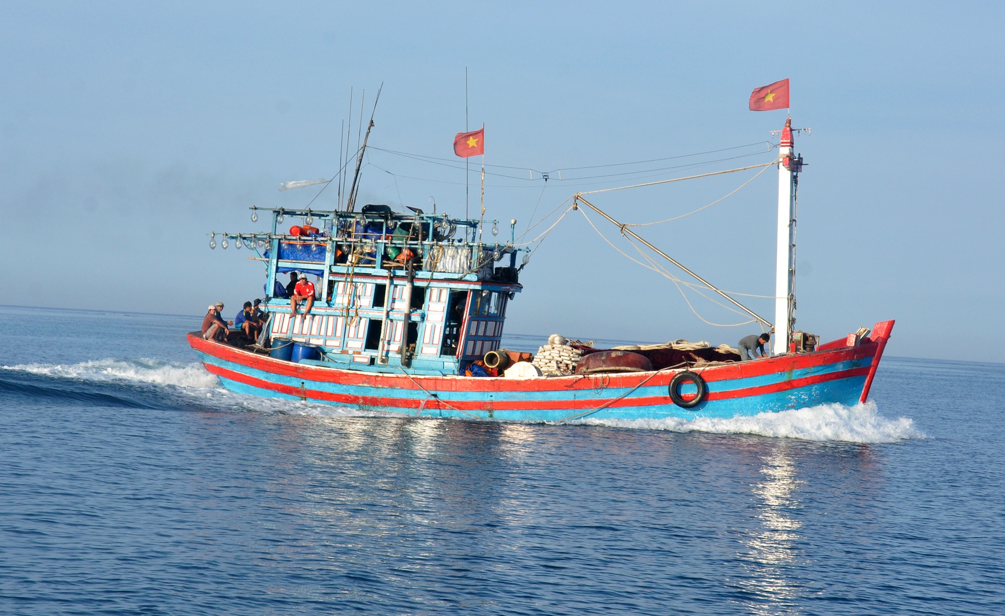 De xuat Bo Ngoai giao cho 181 ngu dan tru bao o nuoc ngoai hinh anh