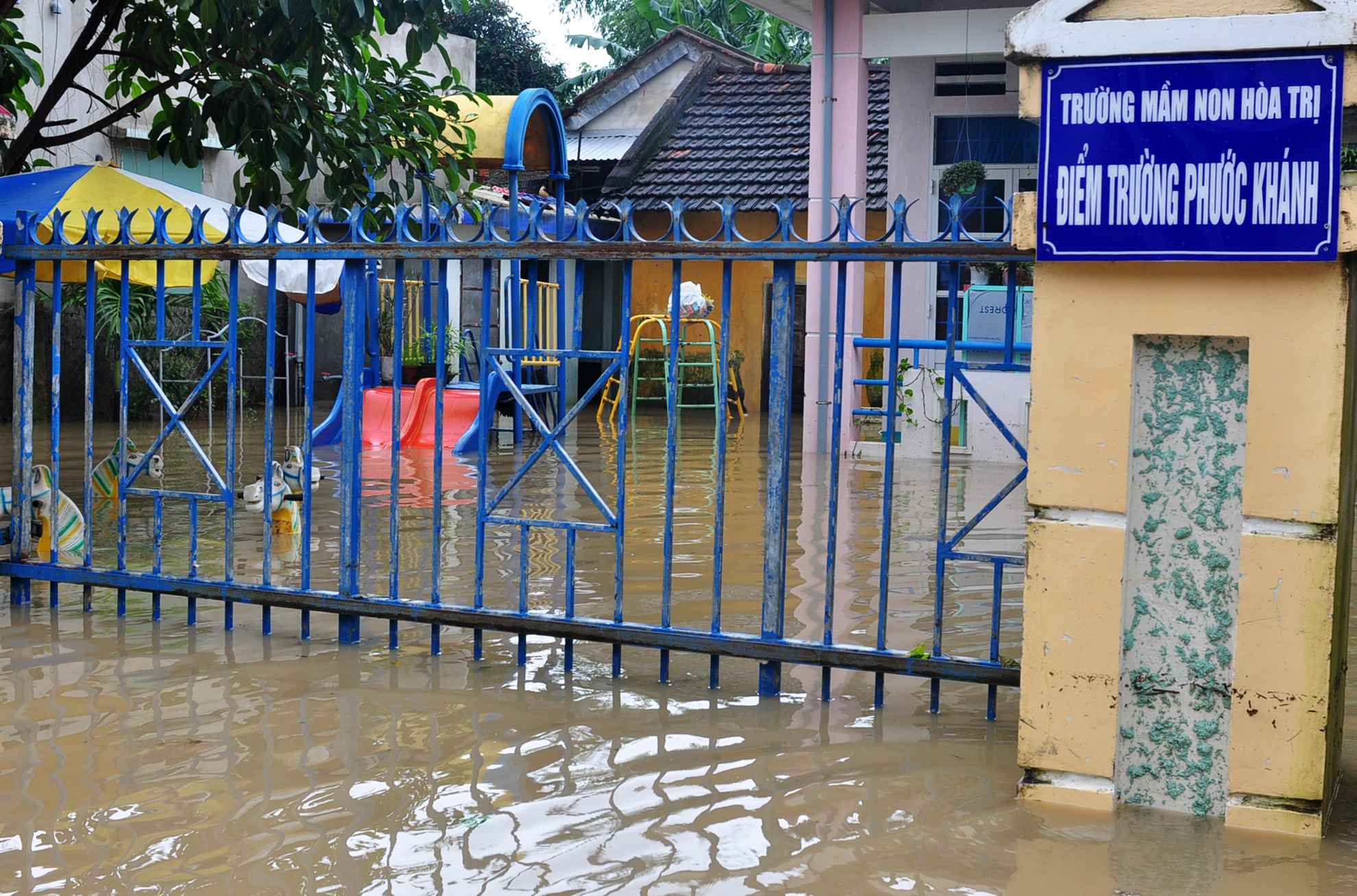 Mua lu Phu Yen anh 9