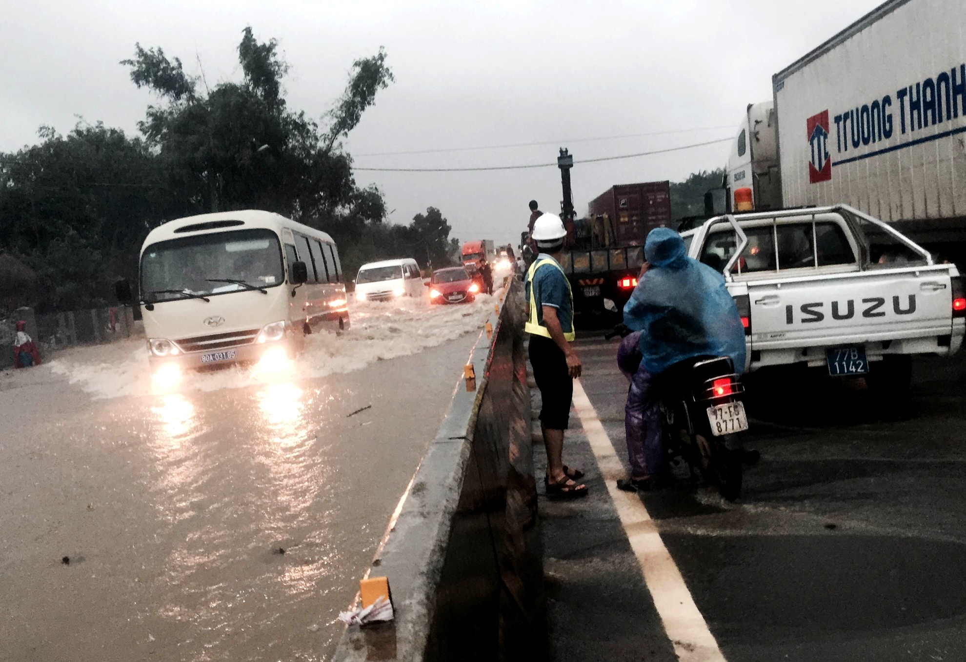 Mua lu Binh Dinh anh 1