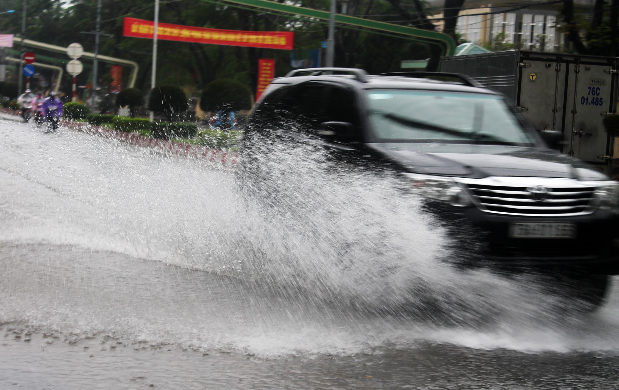 Mưa lũ Quảng Ngãi ảnh 1 Mua lu Quang Ngai anh 1